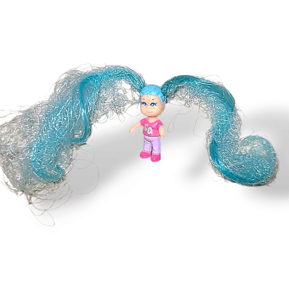 Vintage 1989 Galoob Cutie Club Doll Rare Tiny Blue Hair Girl Pig Tails 1" Mini